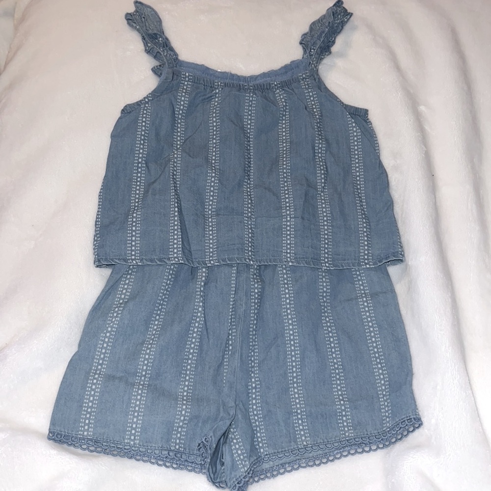 Girl’s denim romper - Picture 3 of 5